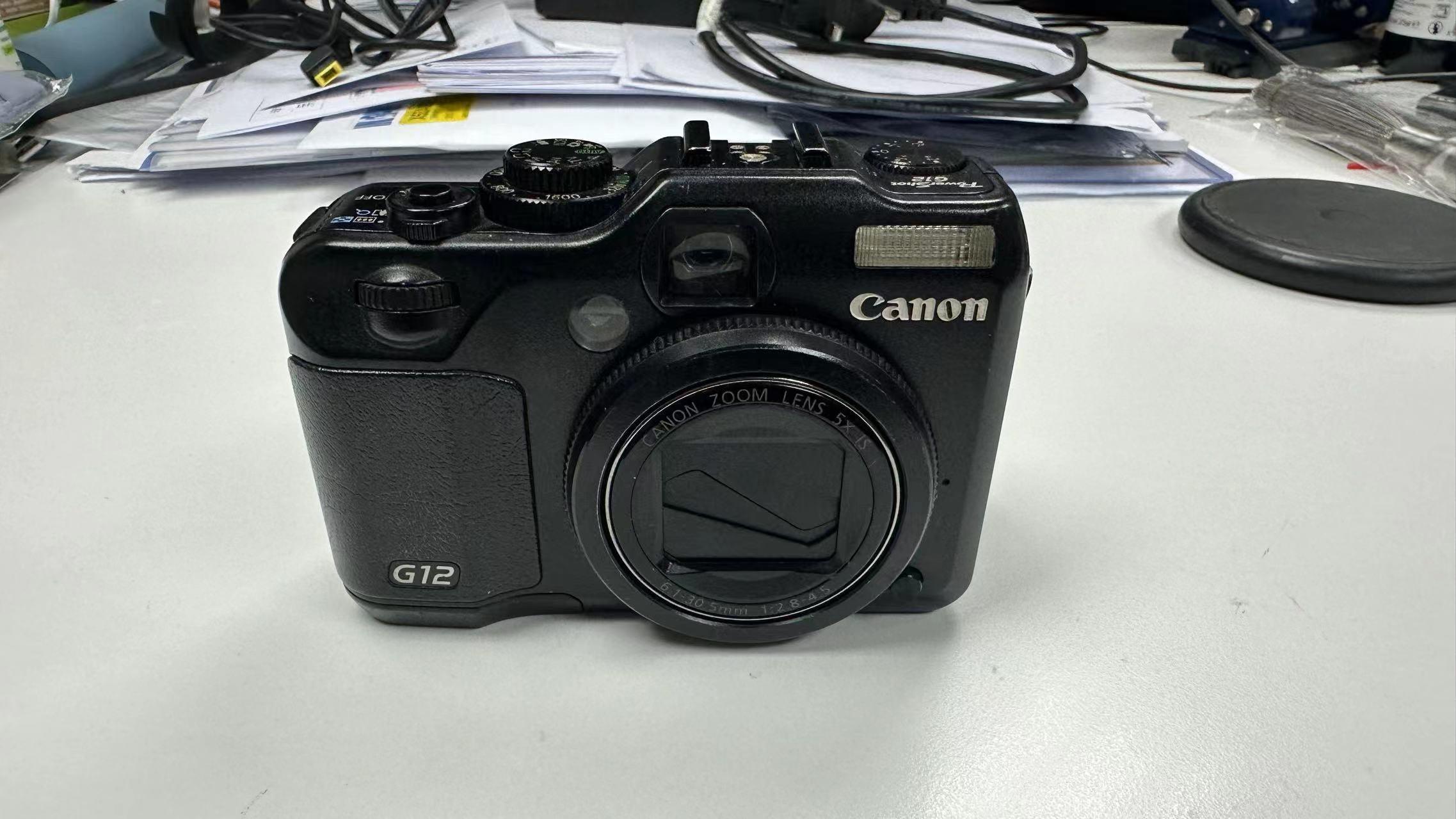 (特價)(USED)CANON G12 單反高清相機 旋轉屏 卡片機的王者 復古時尚 旅行 Camera 95% NEW - C2 Computer