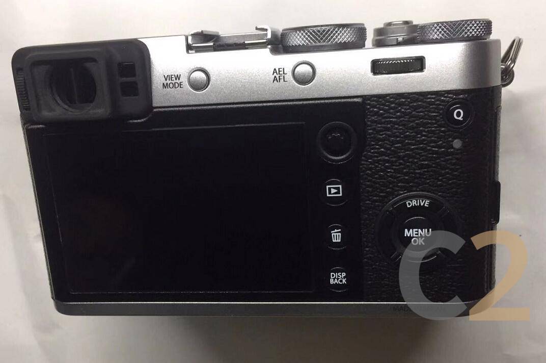 (二手)Fujifilm/富士 X100F 復古旁軸 無反相機 小巧 文藝 旅行 Camera 95%NEW - C2 Computer